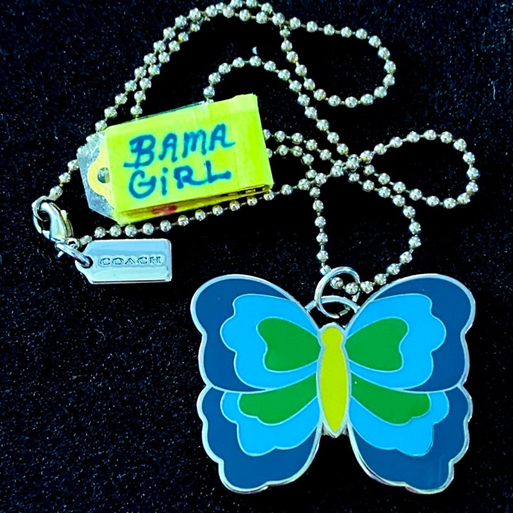 NWOT Coach Butterfly necklace - Picture 4 of 8